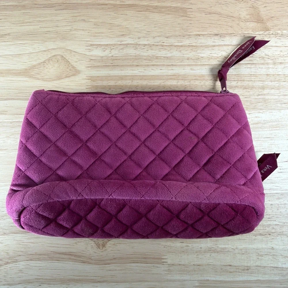 Vera Bradley Quilted Velvet Compact Organizer – Majestic Magenta 27120-U23